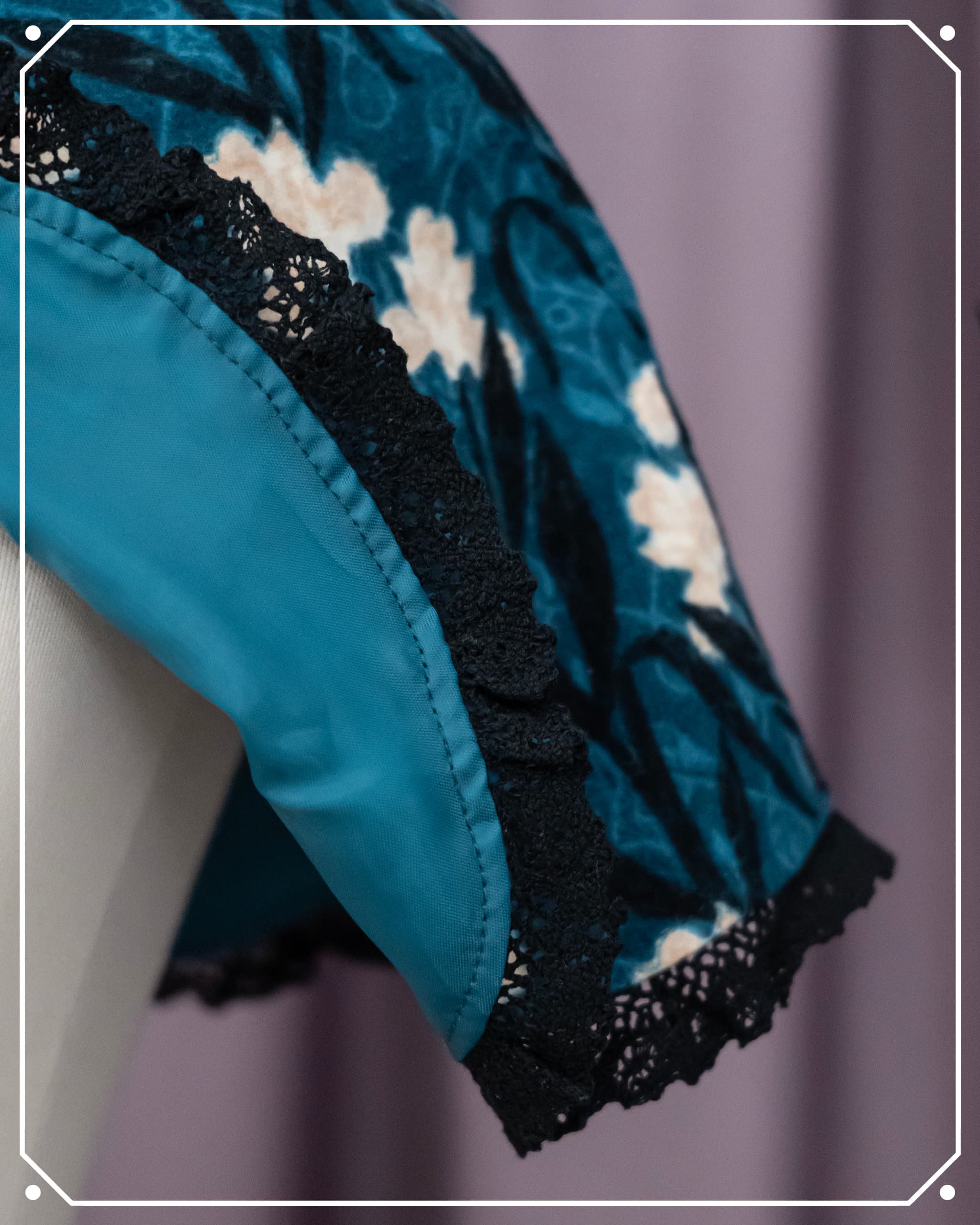 Cemetery Iris Capelet