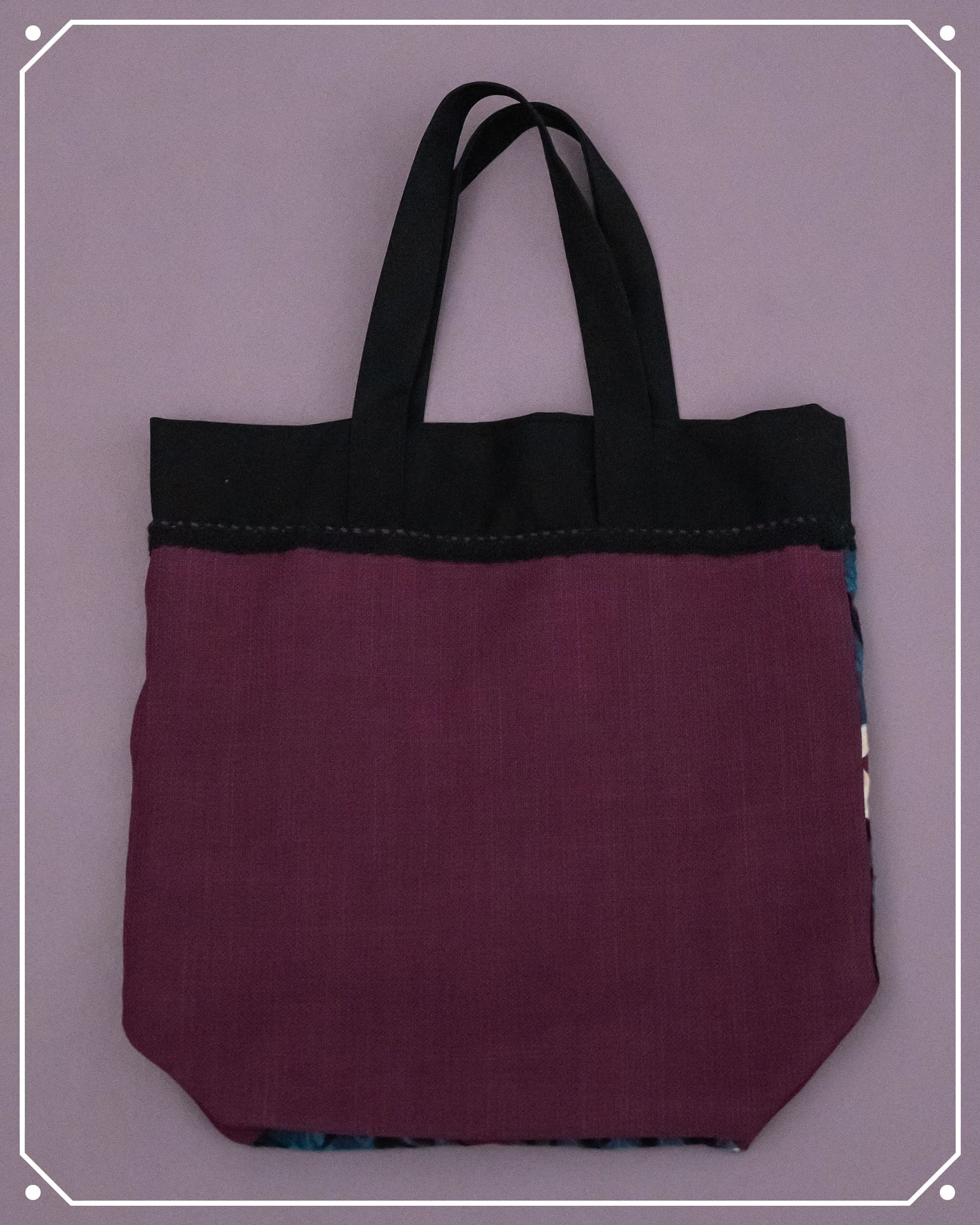 Cemetery Iris Contrast Fabric Tote Bag